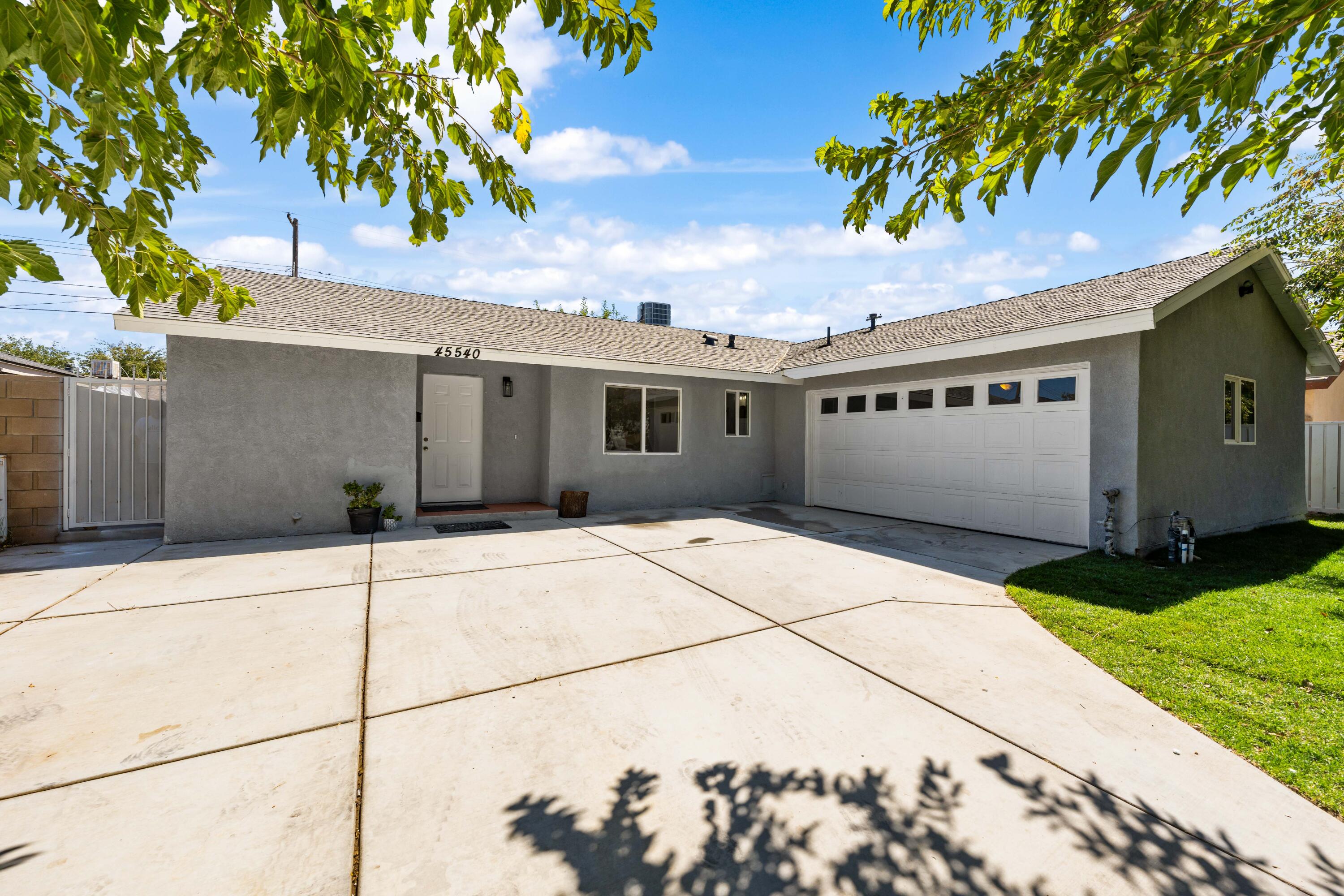 45540 E 3Rd Street, Lancaster, CA 93535