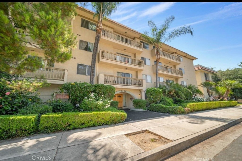 5400 Lindley Avenue, #321, Encino, CA 91316