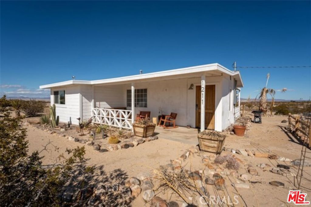 1211 Friendship Avenue, Twentynine Palms, CA 92277