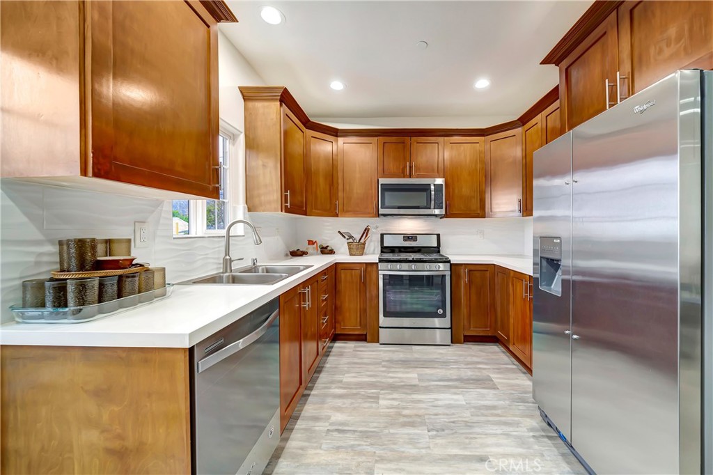 1101 N Maclay Avenue, #13 | Similar Property Thumbnail