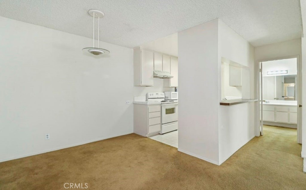 5460 White Oak Ave , #e211 | Similar Property Thumbnail