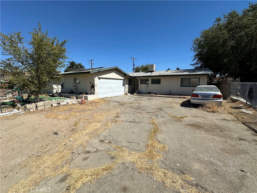 38226 Division Street, Palmdale, CA 93550