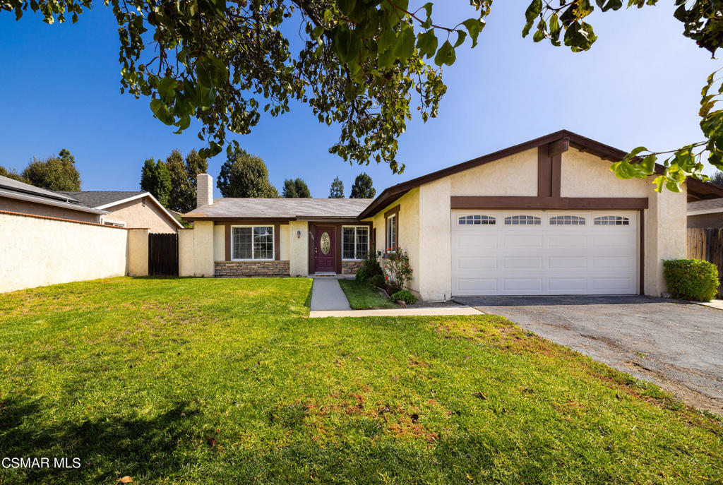 6584 N Rand Street, Moorpark, CA 93021