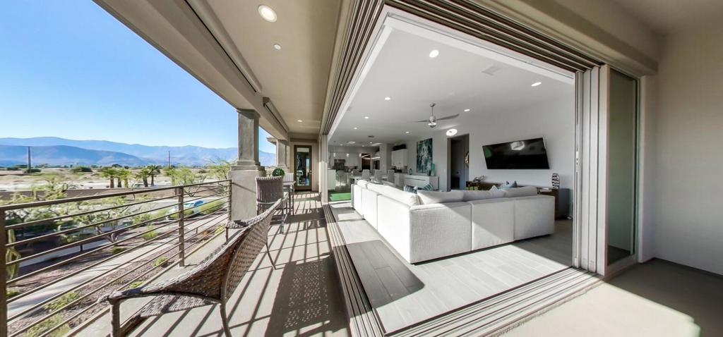 1704 Retreat Circle, Palm Desert, CA 92260