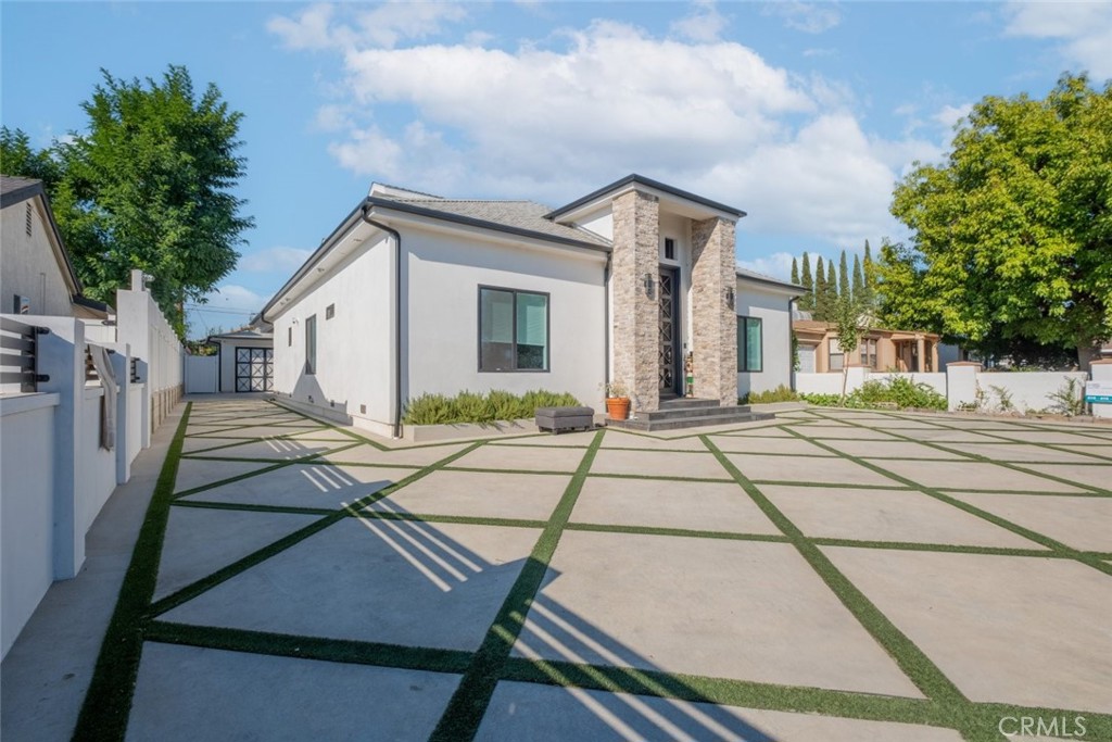 15933 Leadwell Street, Van Nuys, CA 91406