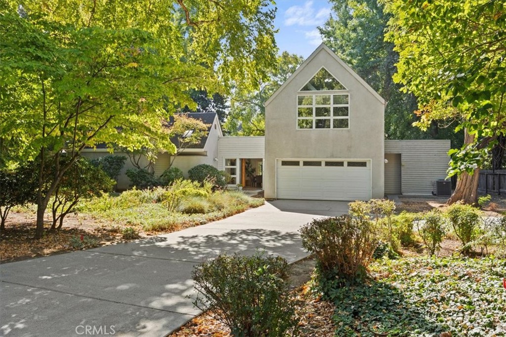 381 W Lindo Ave, Chico, CA 95926