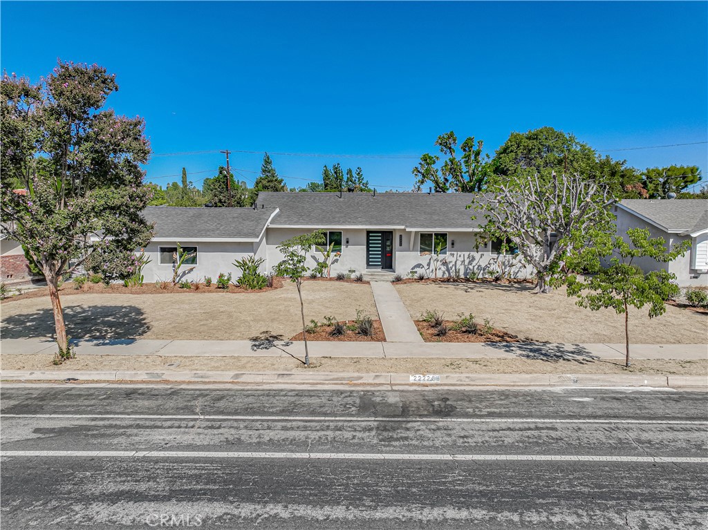 22225 Roscoe Boulevard, West Hills, CA 91304