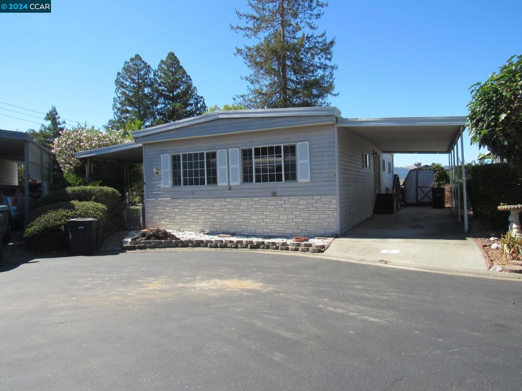 3231 Vineyard Ave | Similar Property Thumbnail