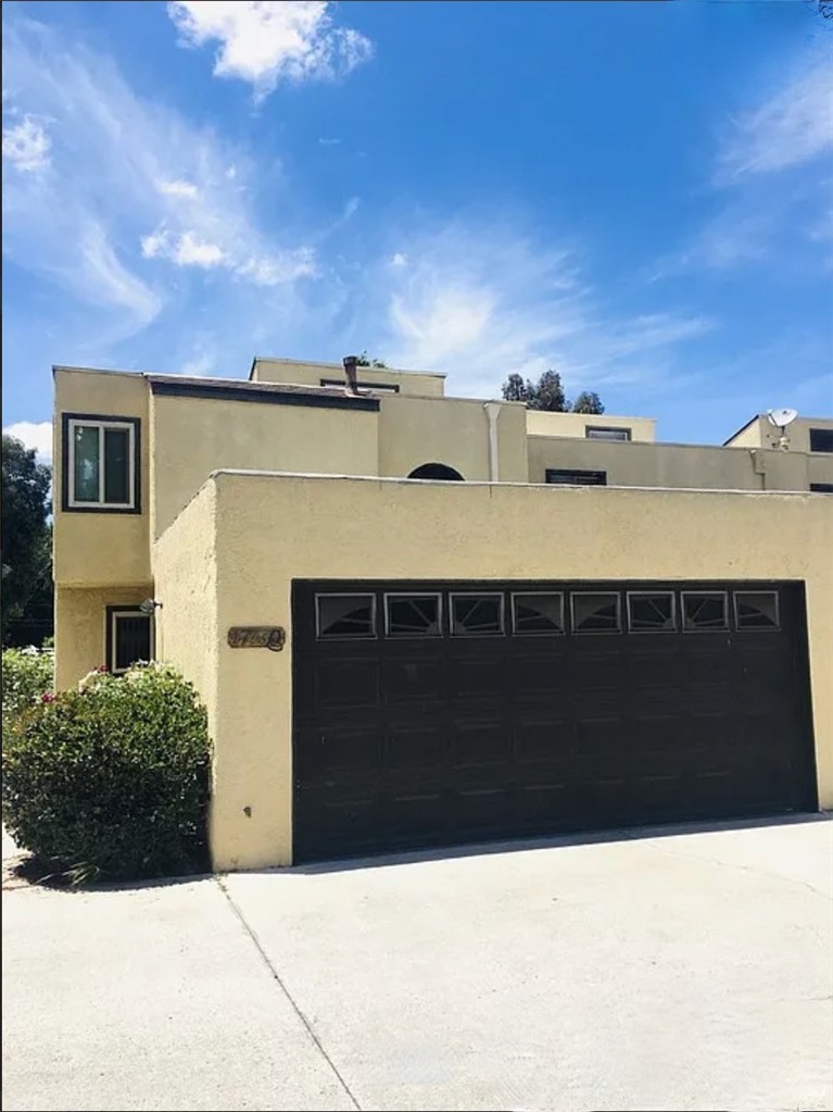 17430 Vanowen Street, #5, Lake Balboa, CA 91406