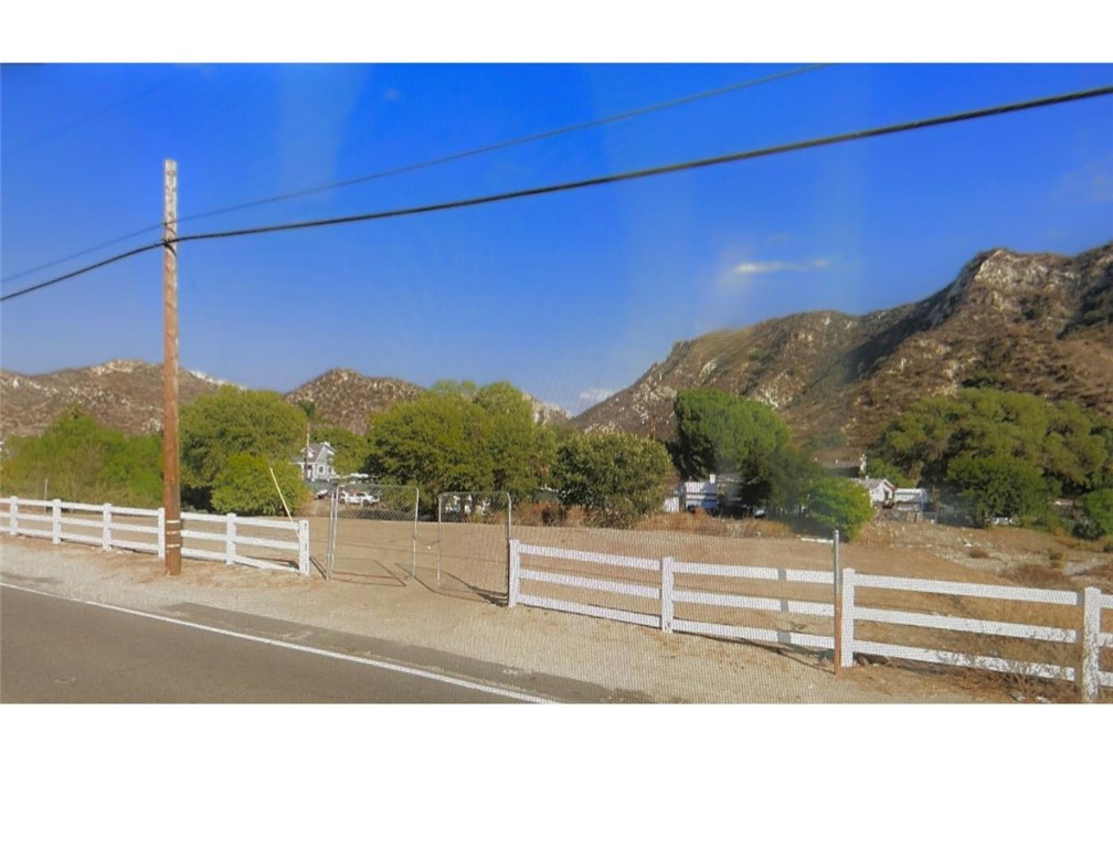 0 Chiquito Canyon | Similar Property Thumbnail