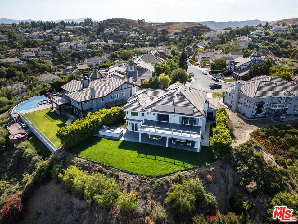 24686 Wooded Vista | Similar Property Thumbnail