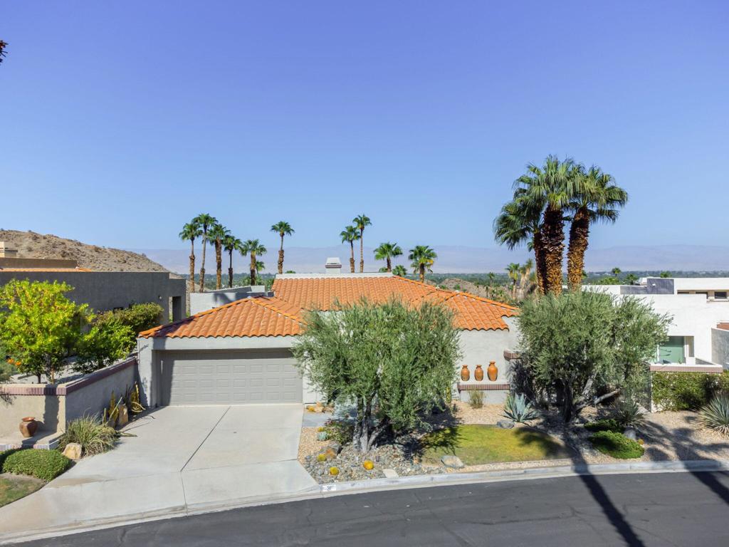 31 Mirage Cove Drive, Rancho Mirage, CA 92270