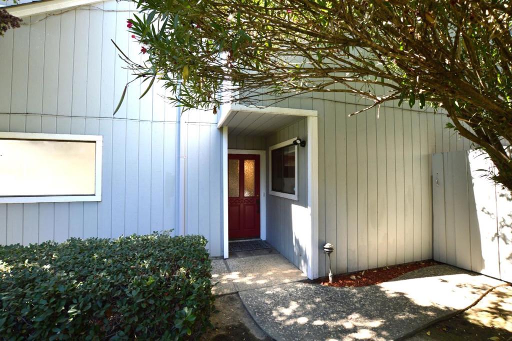 1965 Deercross Lane, San Jose, CA 95124