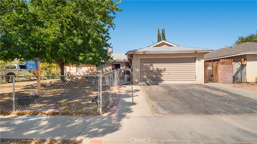 38645 33Rd Street, Palmdale, CA 93550