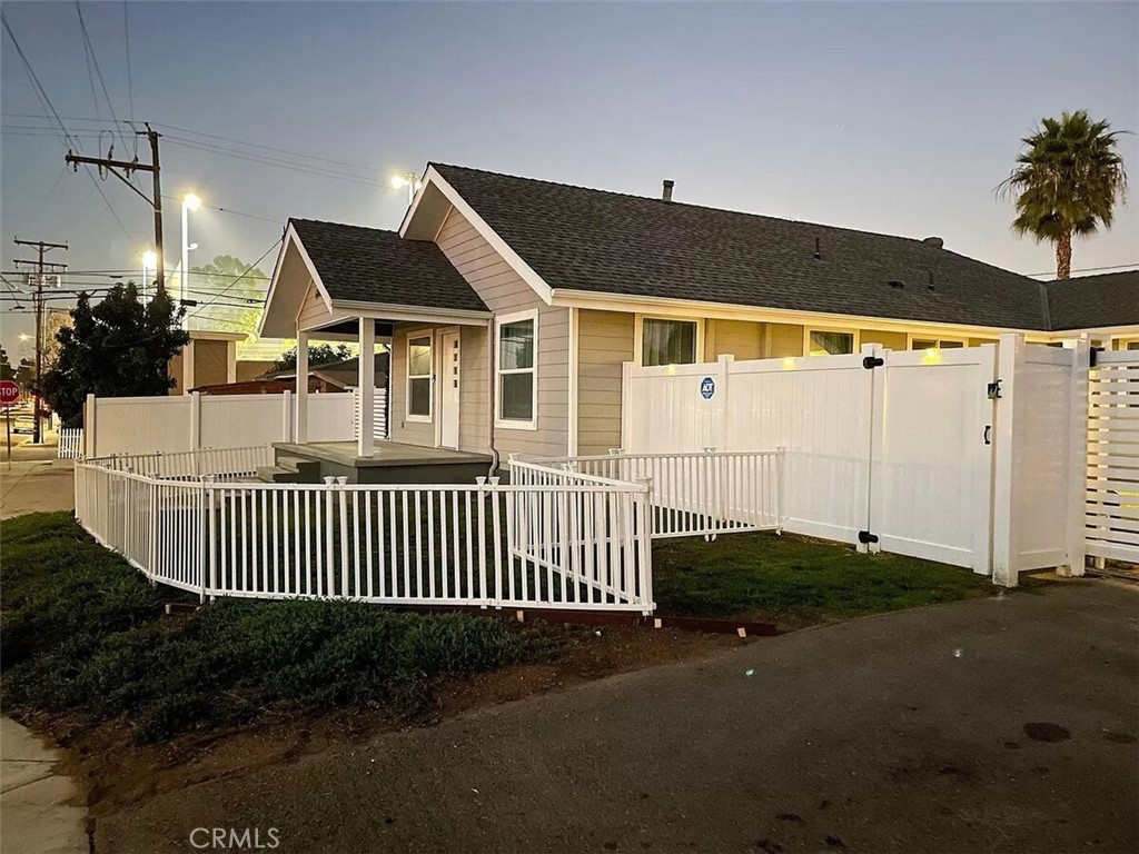 1780 Anaheim Avenue | Similar Property Thumbnail