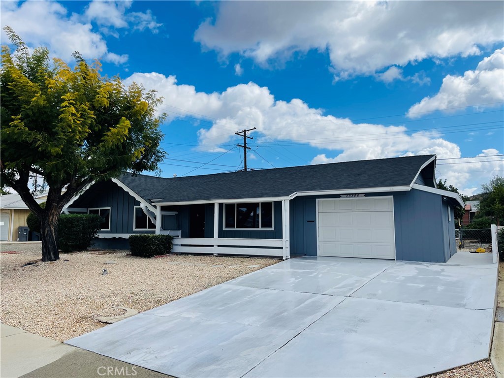 28890 Olympia Way, Menifee, CA 92586