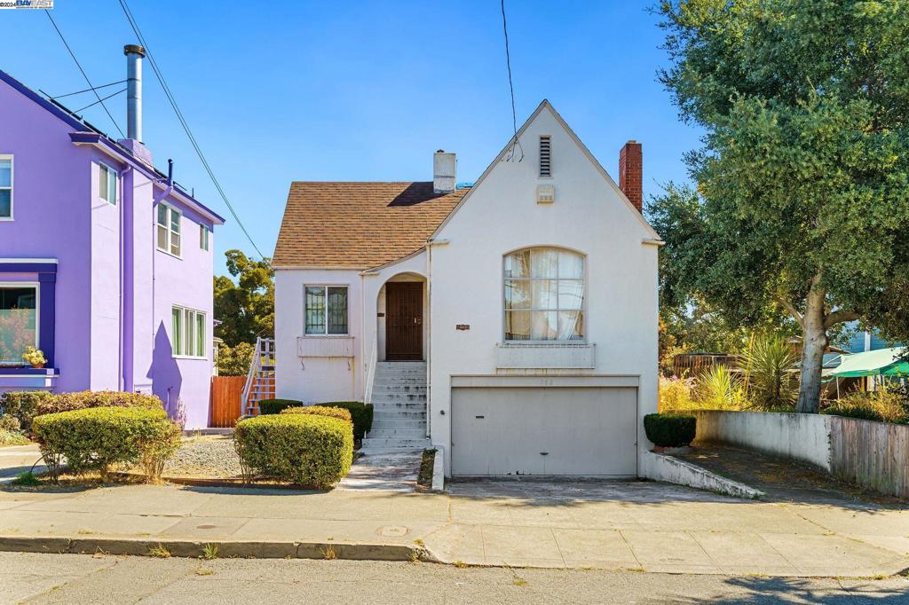 562 Montclair Ave, Oakland, CA 94606