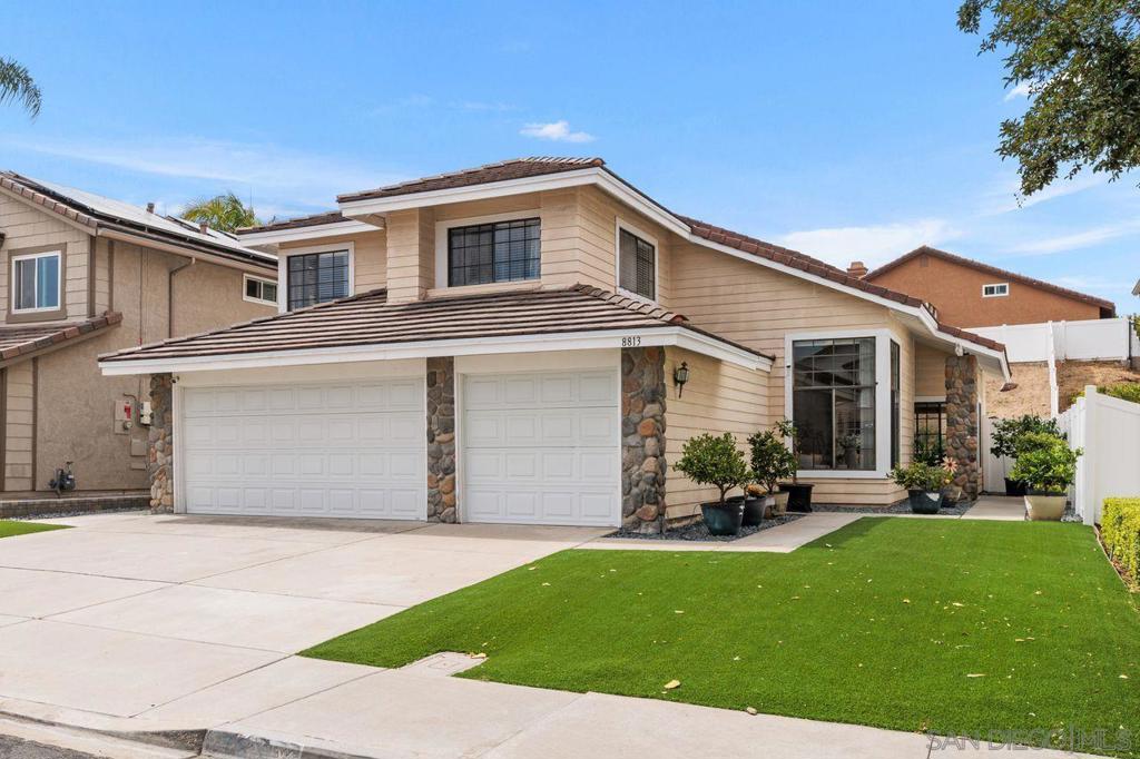 8813 Greenberg Ln, San Diego, CA 92129