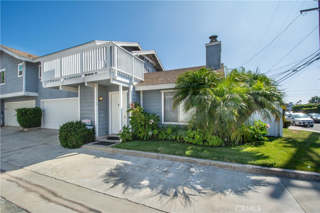 170 Rochester Street, #A, Costa Mesa, CA 92627