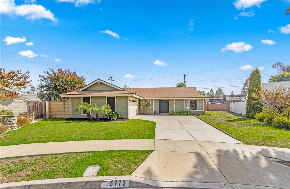 5772 Castle Drive, Huntington Beach, CA 92649