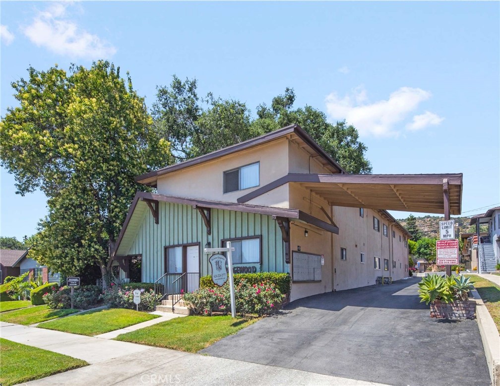 729 W Foothill Boulevard | Similar Property Thumbnail