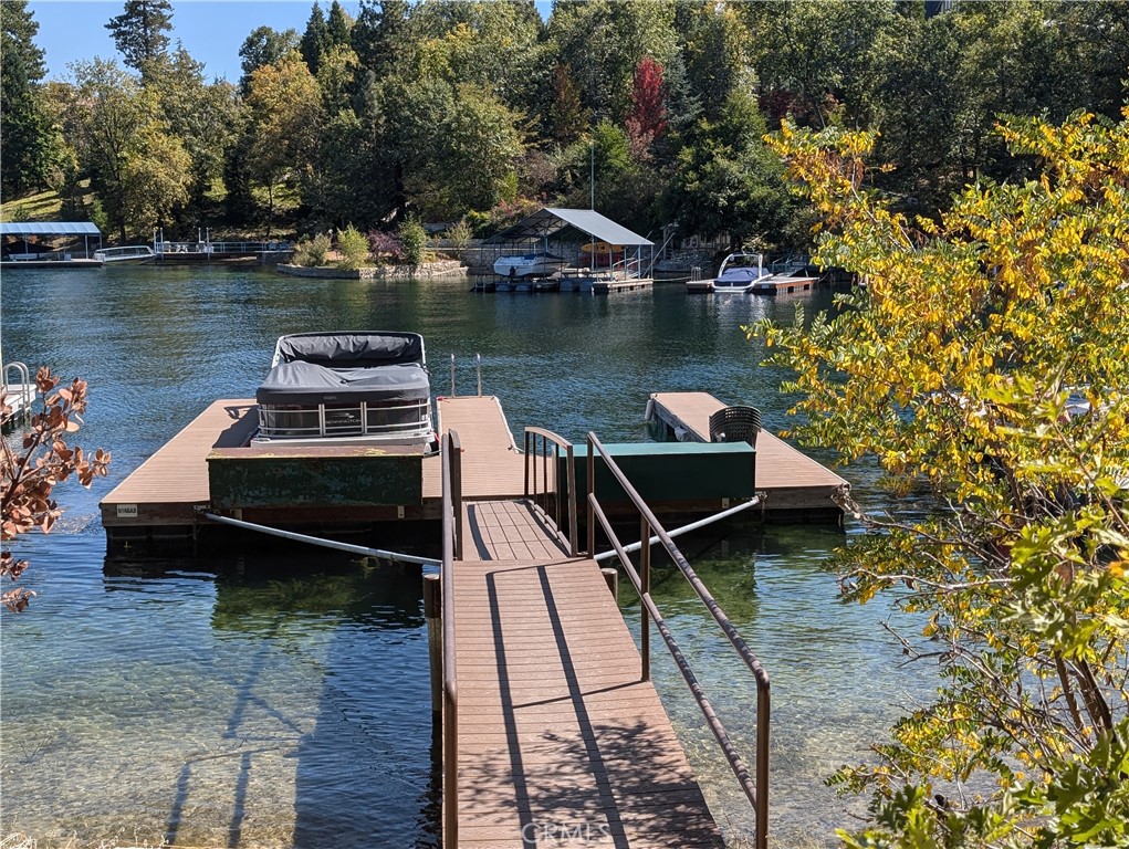 166 N 166 B --Dock, Lake Arrowhead, CA 92352