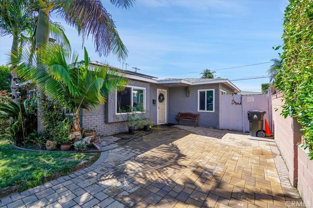 4021 Beethoven Street, Los Angeles, CA 90066