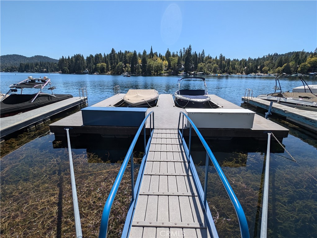 476 N 476 B- Dock, Lake Arrowhead, CA 92352