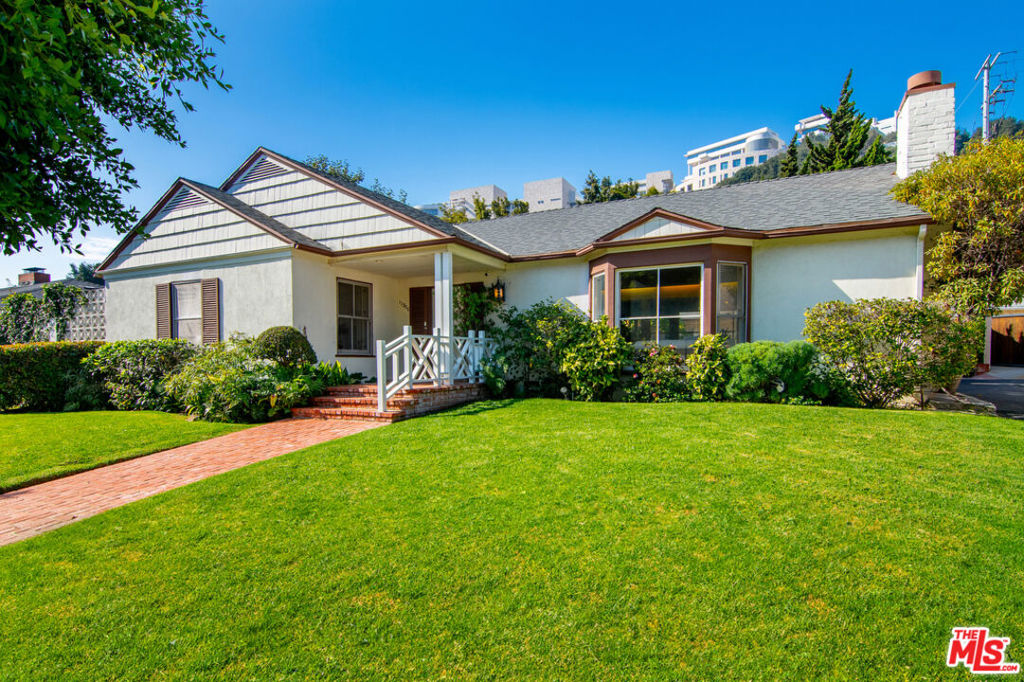 11806 Bellagio Road, Los Angeles, CA 90049