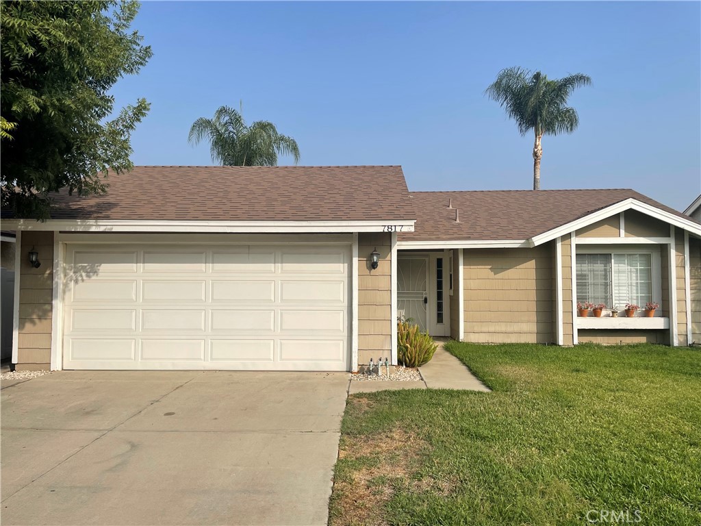 7817 Village Lakes Road, Highland, CA 92346