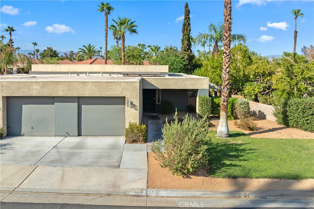 1380 Sunflower Circle, Palm Springs, CA 92262