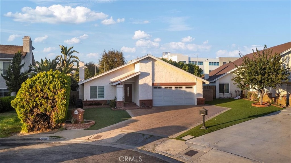 14915 Harvest Street, Mission Hills (San Fernando), CA 91345