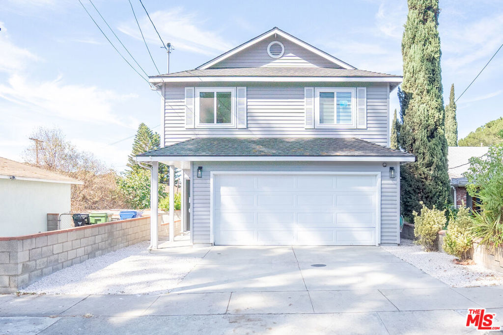 10211 Helendale Avenue | Similar Property Thumbnail