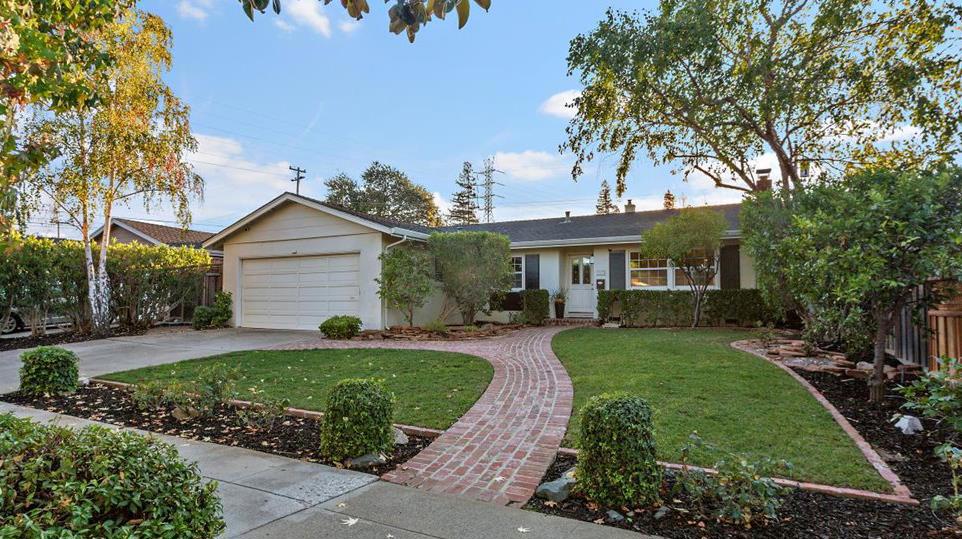 215 Jo Drive, Los Gatos, CA 95032