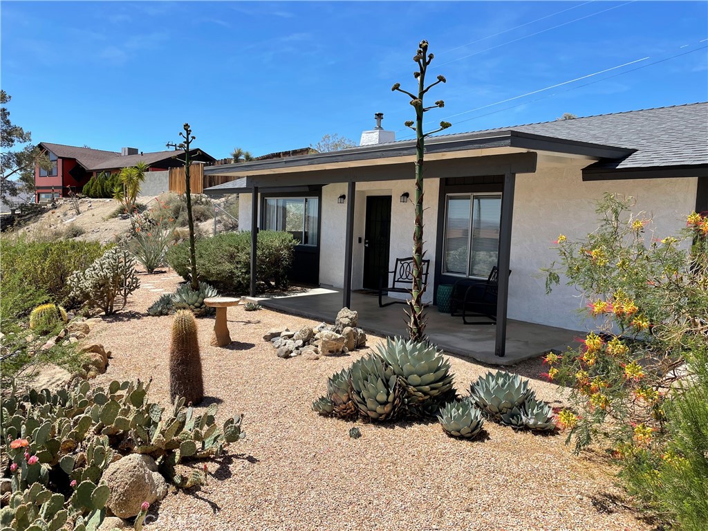 6216 Mandarin Road, Yucca Valley, CA 92284