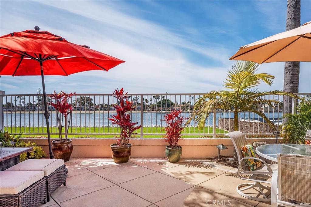 5612 Spinnaker Bay Drive, Long Beach, CA 90803