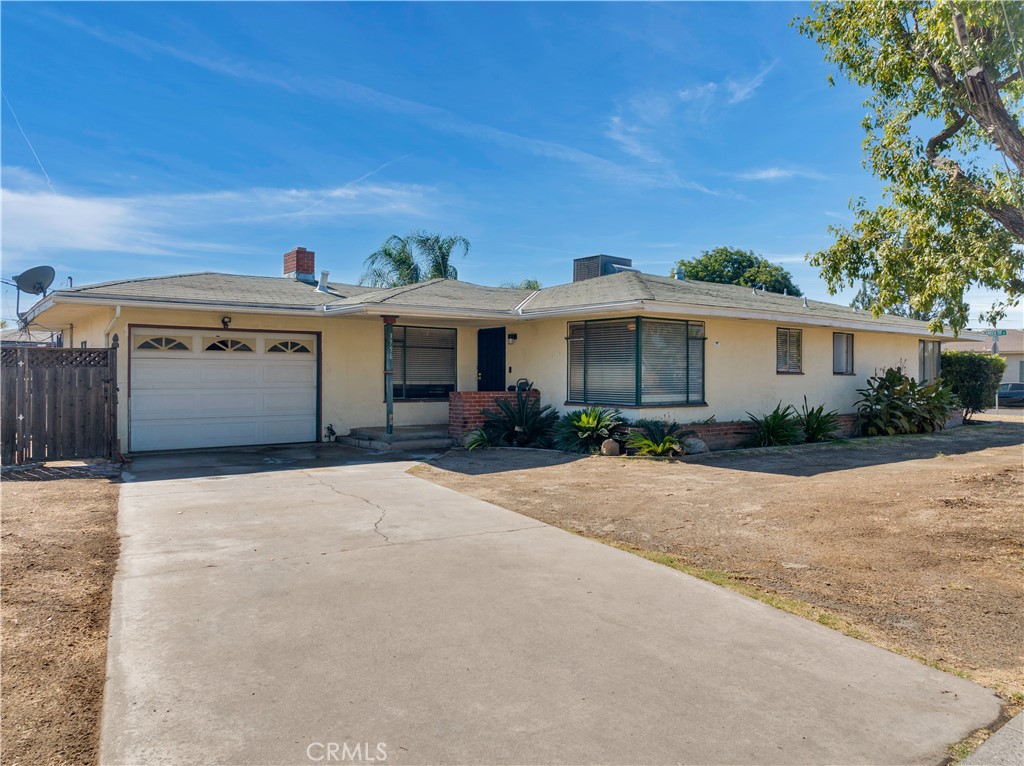 3756 E Weldon Avenue, Fresno, CA 93703