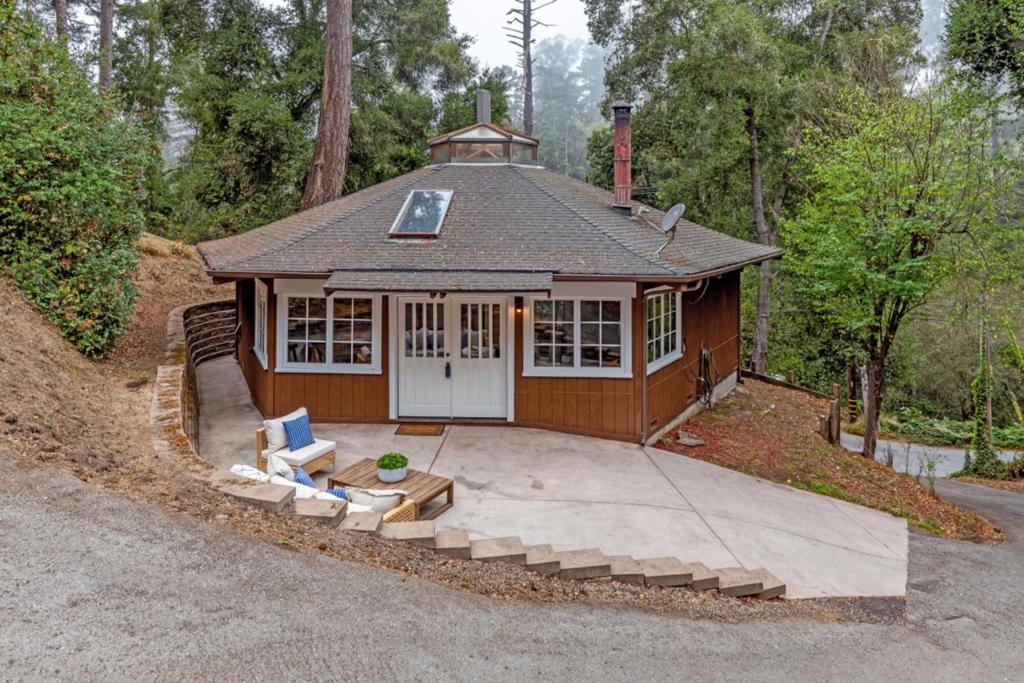 652 Cathedral Drive, Aptos, CA 95003