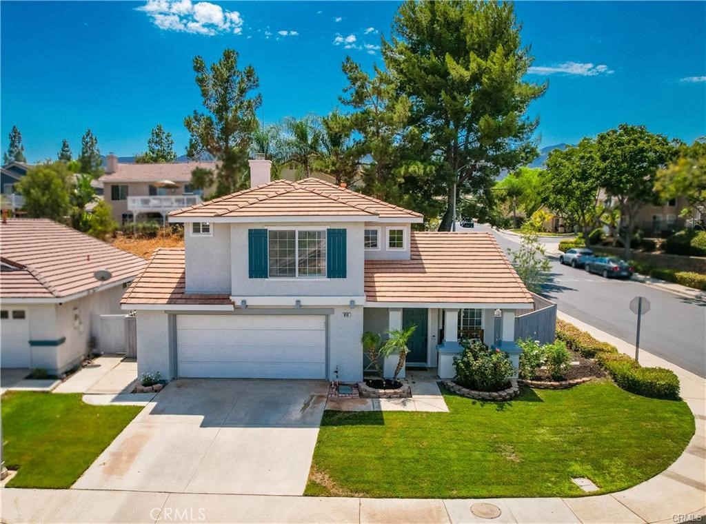 814 Viewtop Circle, Corona, CA 92881