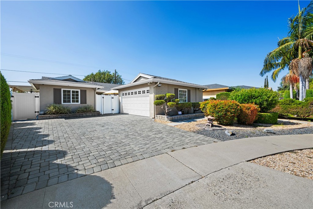 2102 N Eastwood Avenue, Santa Ana, CA 92705