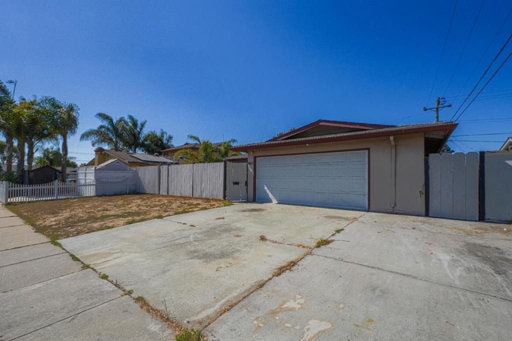 1421 Linwood Drive, Salinas, CA 93906