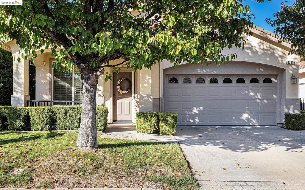 1211 Alderman Ln, Brentwood, CA 94513