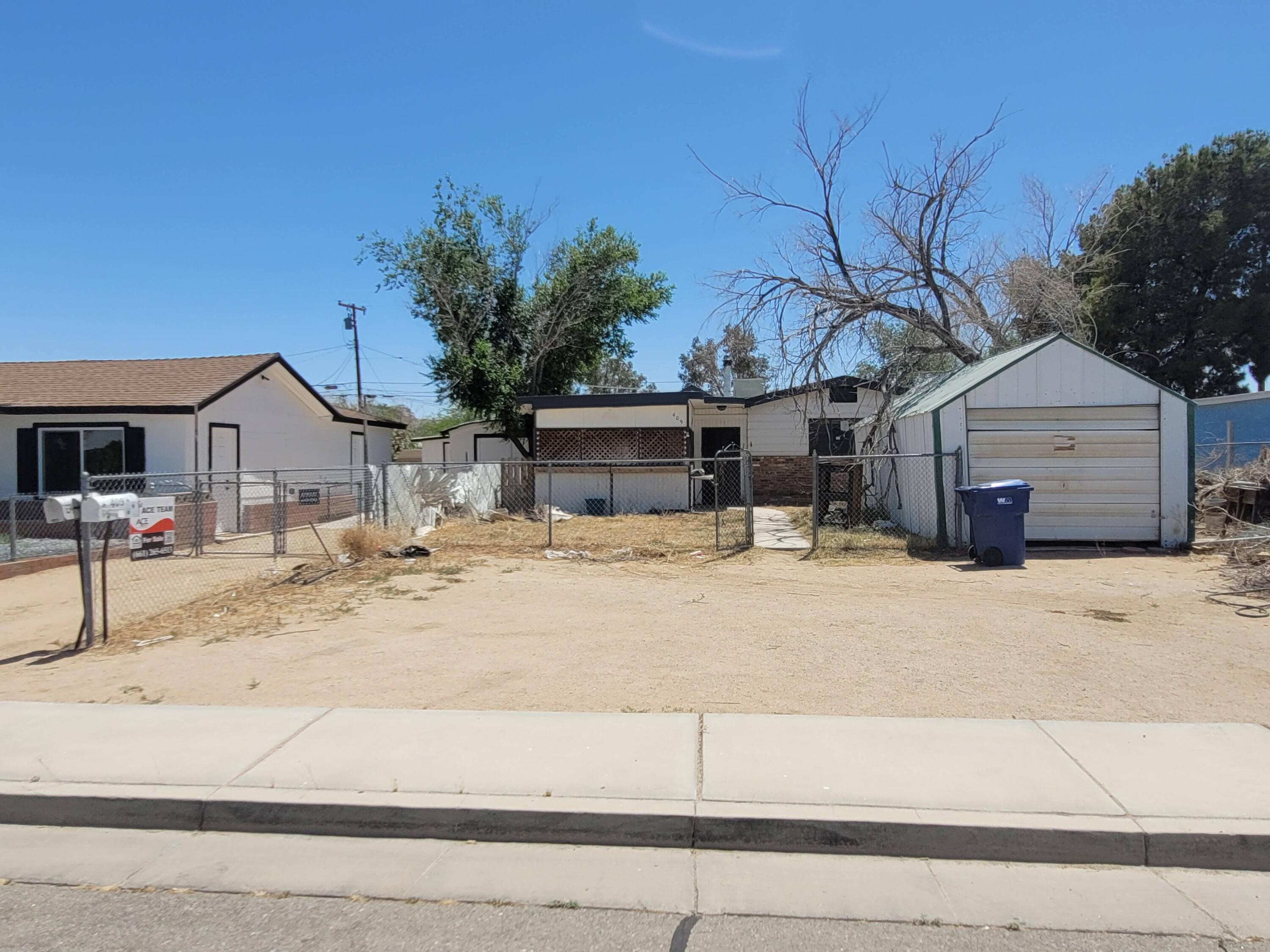 409 W Haloid Avenue, Ridgecrest, CA 93555