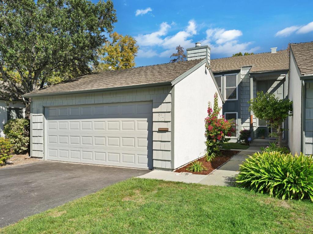 877 Cabot Lane, Foster City, CA 94404