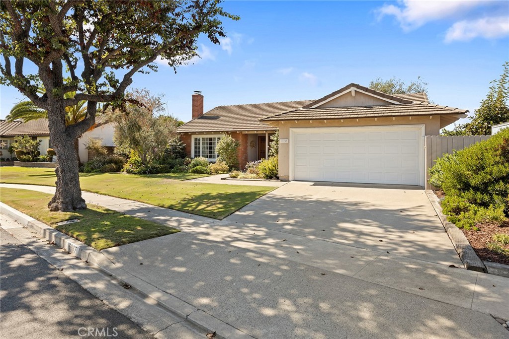 15987 Mount Mitchell Circle, Fountain Valley, CA 92708