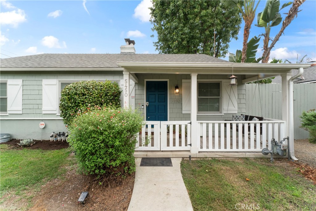 5450 Simpson Avenue, Valley Village, CA 91607