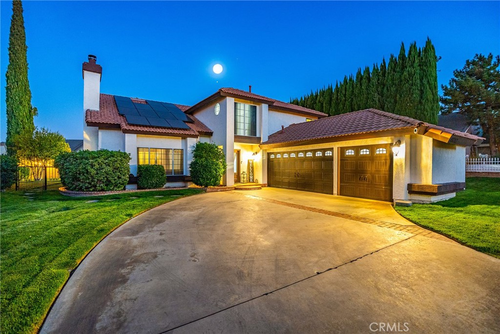 41712 Crispi Lane, Lancaster, CA 93536