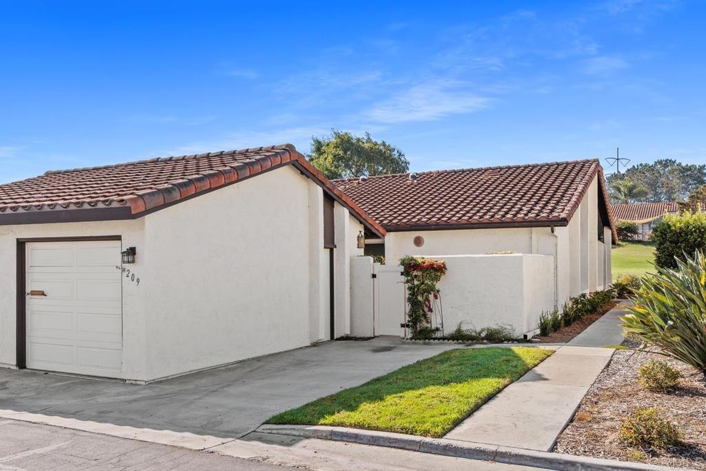 209 Summerside Lane, Encinitas, CA 92024