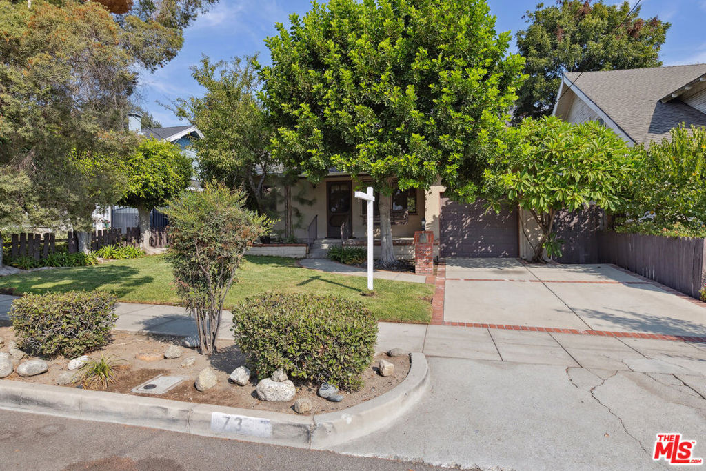 73 W Highland Avenue, Sierra Madre, CA 91024