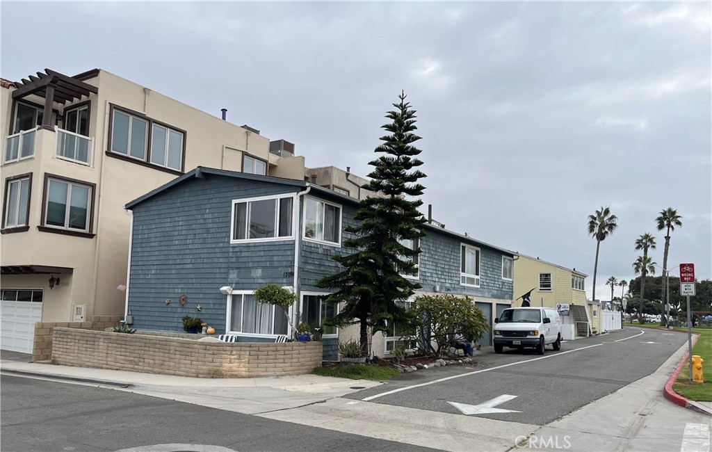 17094 5Th Street, Sunset Beach, CA 90742